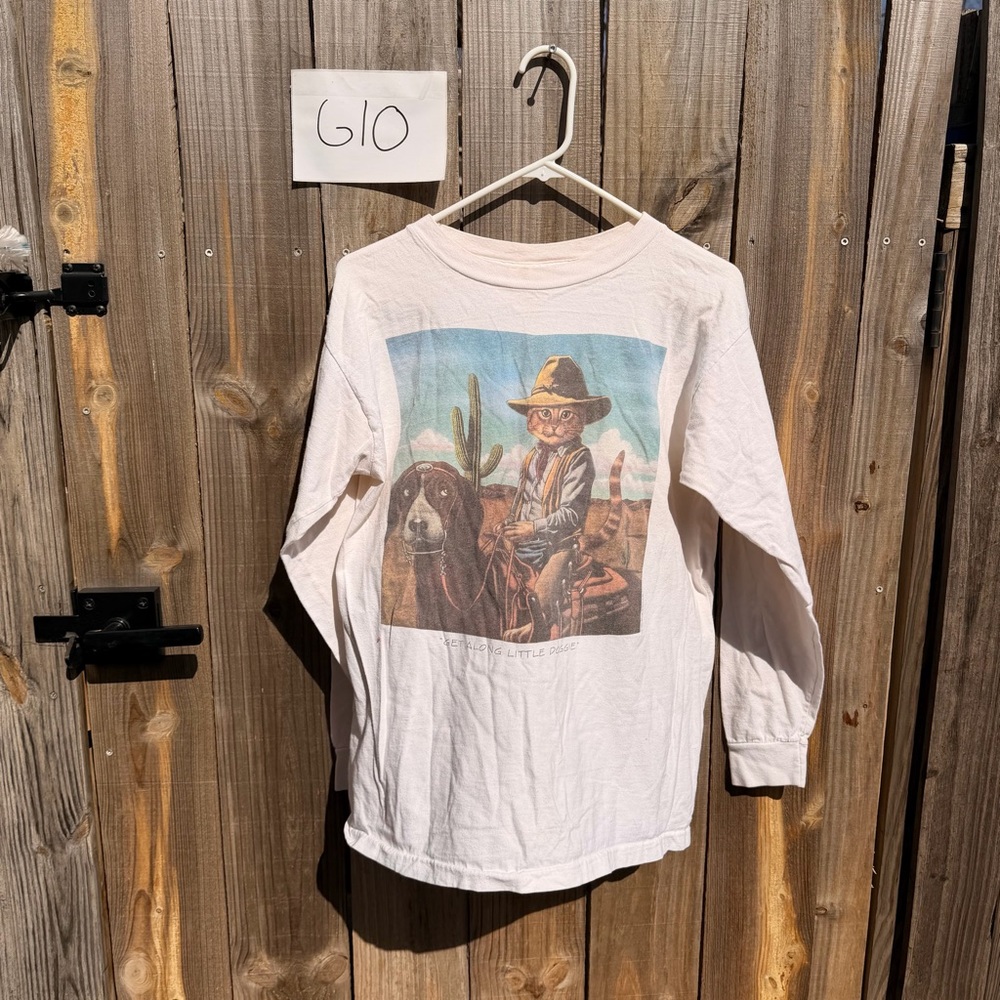 Vintage Cowboy Cat T-shirt Graphic Long Sleeve Shirt - White Size Large